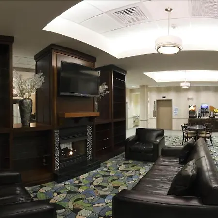 Comfort Inn & Suites Plainville-Foxboro-3