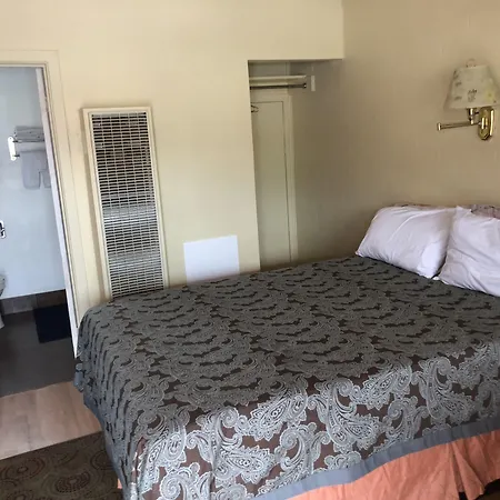 Highlander Motel-2