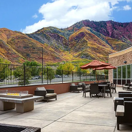 Courtyard By Marriott Glenwood Springs-2