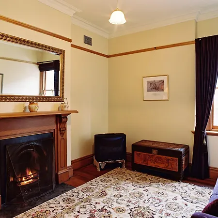 Braemar On Parliament St-3