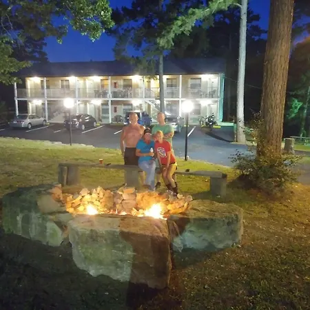 Traveler'S Inn-3