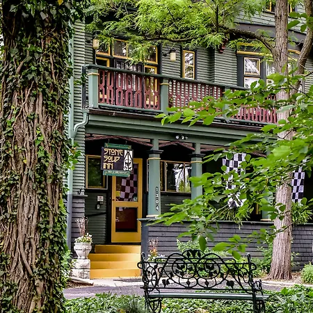 Stone Soup Inn-2