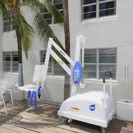 Hotel Breakwater South Beach-2
