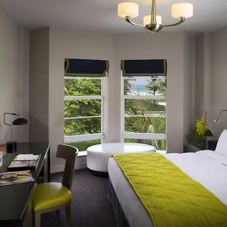 Hotel Breakwater South Beach-3