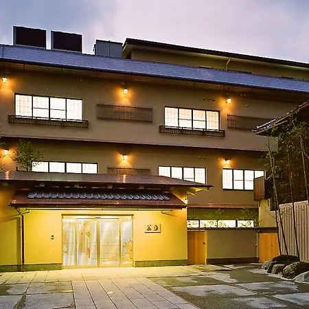 Gion Ryokan Karaku-2