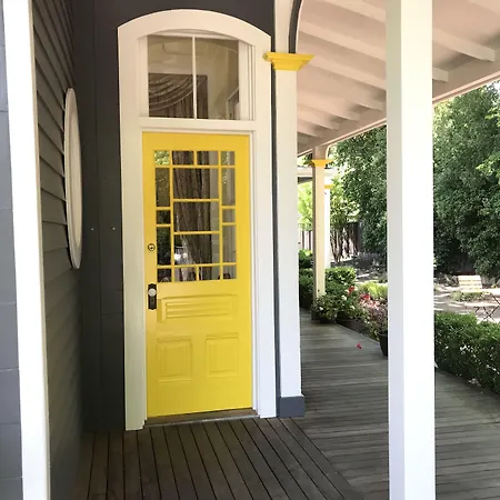 Brannan Cottage Inn-2