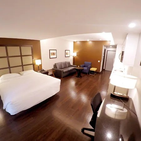 M Montreal Hostel-2