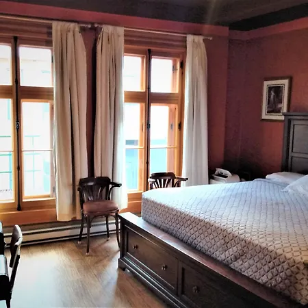 Auberge L'Intendant-2