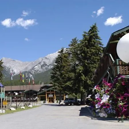 Rundle Mountain Lodge-2