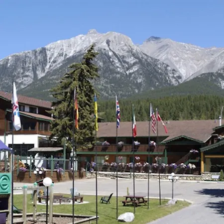 Rundle Mountain Lodge-2