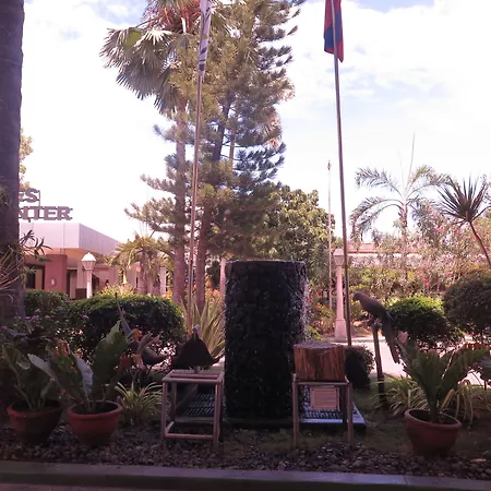 The Ritz Hotel At Garden Oases-3
