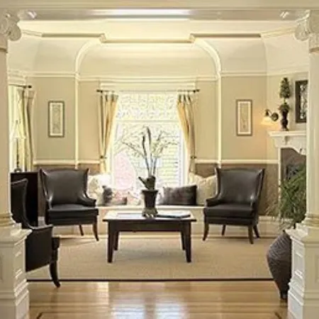 1801 First Luxury Inn-3