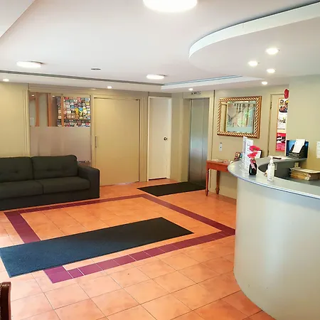 St James Apartments-3
