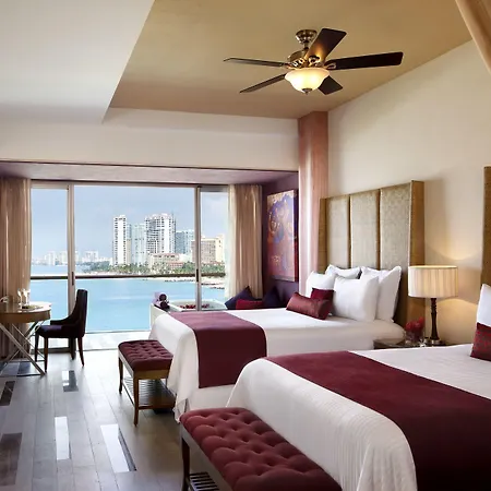 Secrets Vallarta Bay Resort & Spa - Adults Only-2