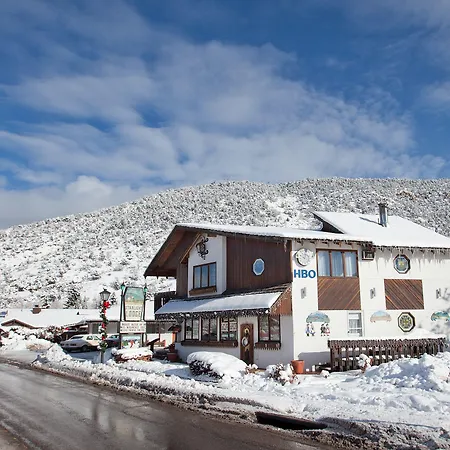 Starlight Lodge-3
