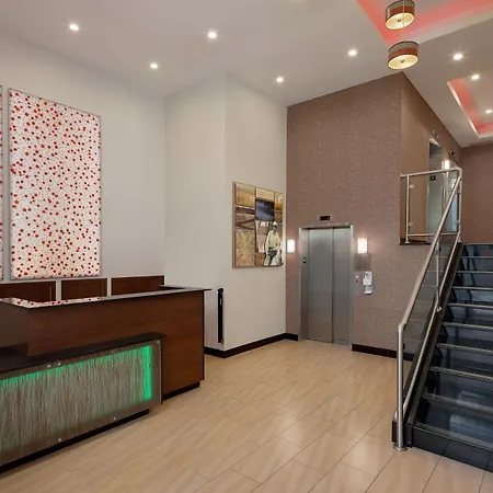 Fairfield Inn & Suites New York Manhattan/Downtown East-2