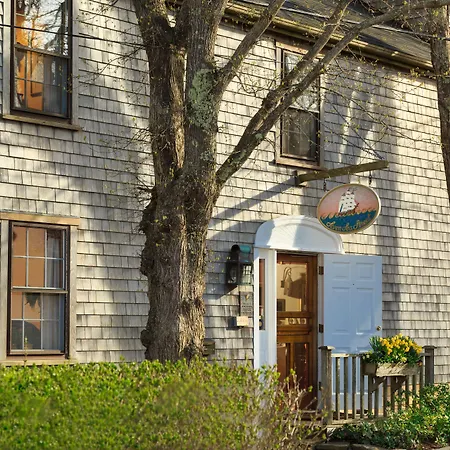 Seven Sea Street Inn-2