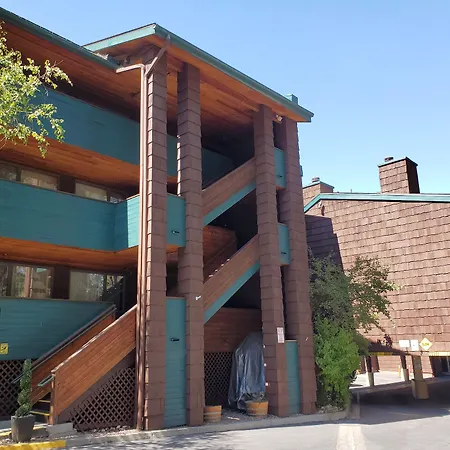 Getaways At Snow Lake Lodge-2