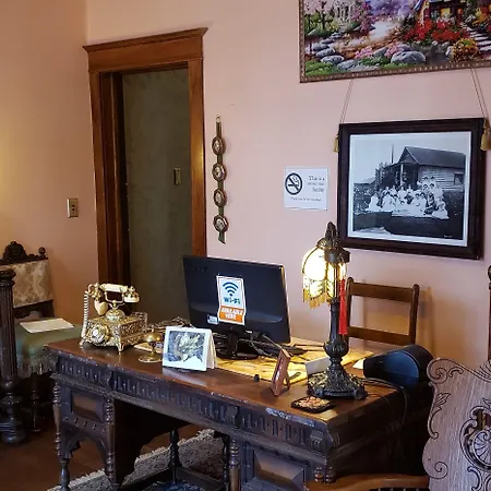 Alaska Heritage House Bed And Breakfast-3