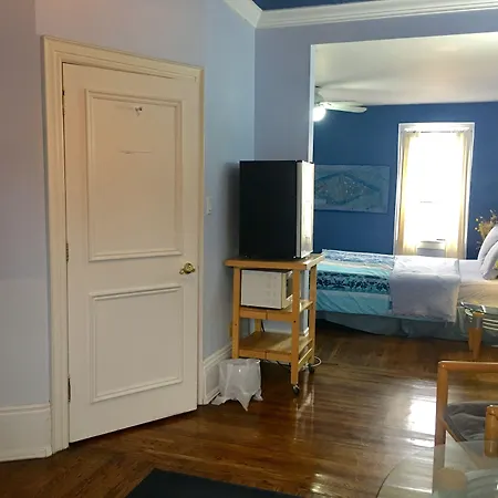 Comfy Guesthouse & Suite-2