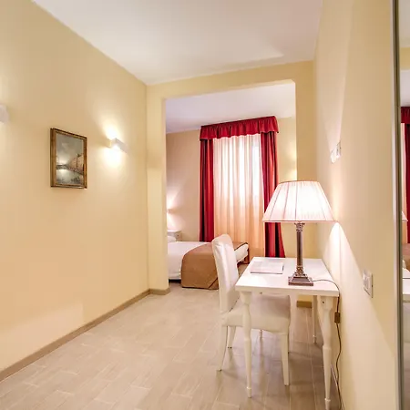 Top Floor Navona-2