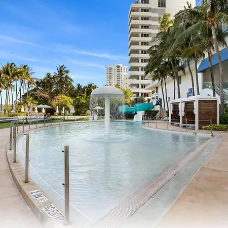 Fontainebleau Resort Balcony W Pool & Ocean View-3