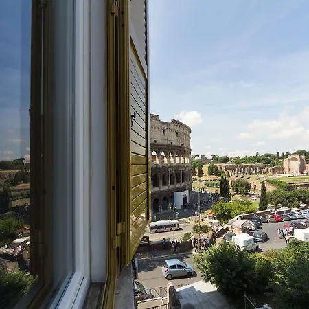 B&B Colosseo Panoramic Rooms-3