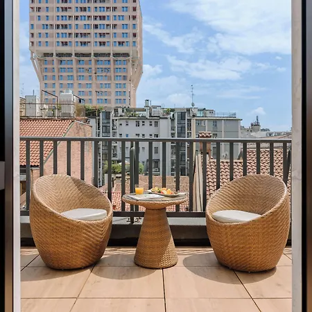 Hotel The Square Milano Duomo - Preferred Hotels & Resorts-2