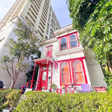 International Travelers House Hostel - Downtown San Diego Little Italy (Adults Only)-3