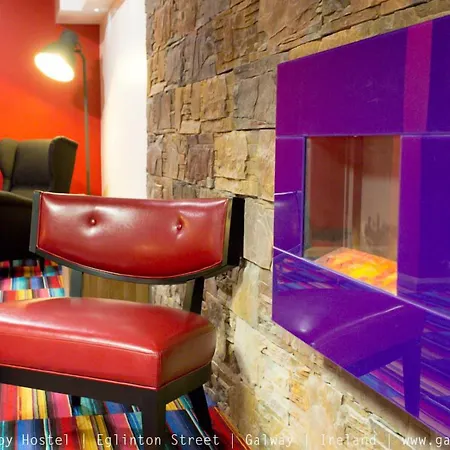 Savoy Hostel Galway City Centre-3