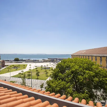 Emporium Lisbon Suites-3