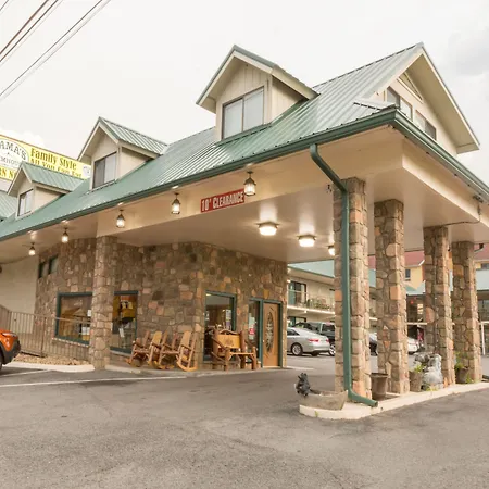 Mountain Breeze Motel-2