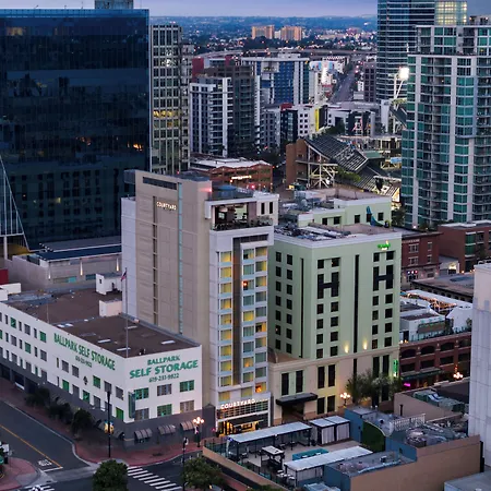 Courtyard By Marriott San Diego Gaslamp/Convention Center-3