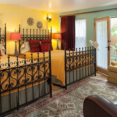 Four Kachinas Bed & Breakfast Inn-2