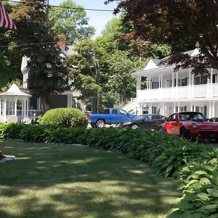 Moseley Cottage Inn And The Town Motel-2