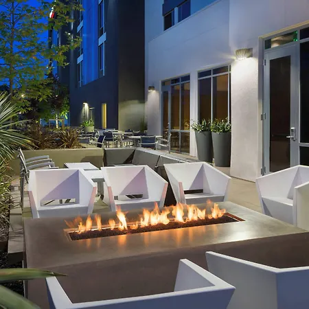 Springhill Suites By Marriott San Diego Mission Valley-2