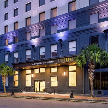 Hampton Inn & Suites New Orleans Canal St. French Quarter-3