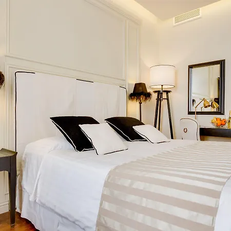 Bellezza Al Colosseo - B&B & Apts-2