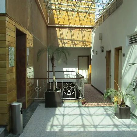 Hotel Mina-3