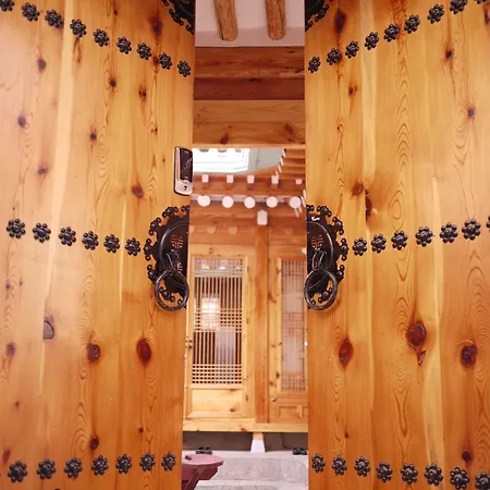 Haemil Hanok Guesthouse-3