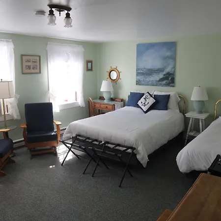 The Barnacle Inn-3