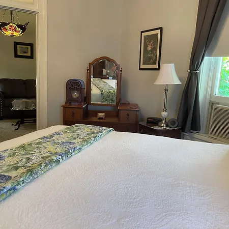 Elmwood House-3