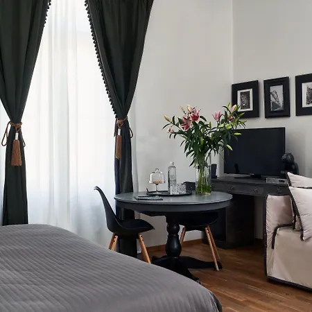 Emporikon Athens Hotel-2