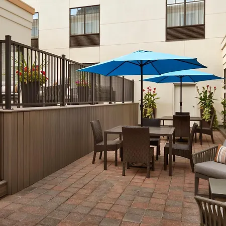 Courtyard By Marriott Ottawa Downtown-2