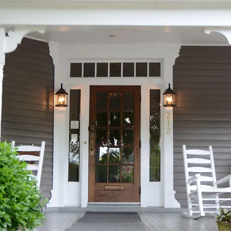 Bluff View Inn-2