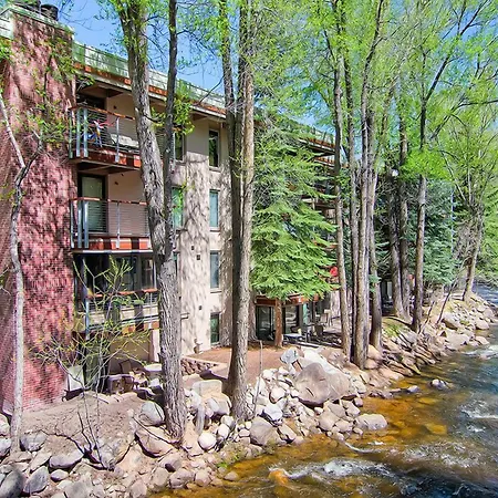 Chateau Eau Claire Roaringfork-3
