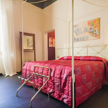 Arnobio Florence Suites-2