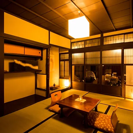 Kiraku Kyoto Aneyakoji-2