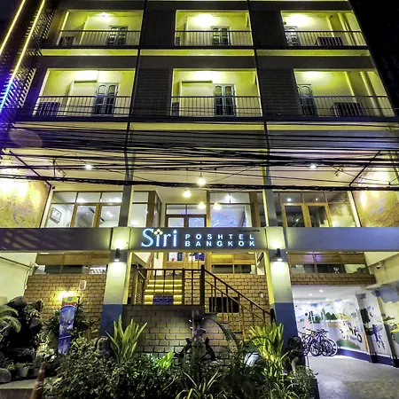 Siri Poshtel Bangkok-3