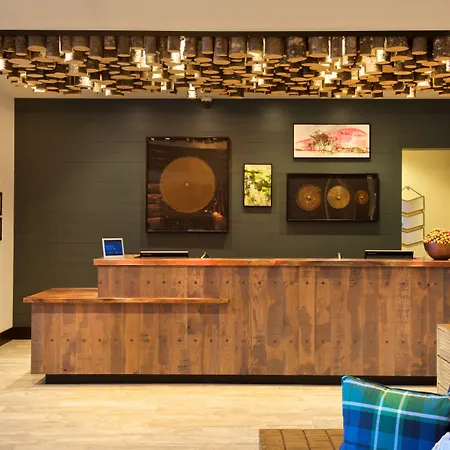 Springhill Suites By Marriott Bend-3